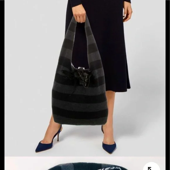 Alice + Olivia knit hobo handbag - Picture 2 of 7